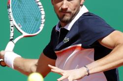 开云官网-欧洲网球队翻盘美国网球队，梅德韦杰夫爆发神勇的简单介绍