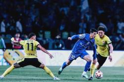 开云体育-激烈角逐，球员全力以赴拼搏