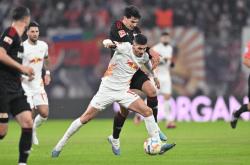 开云体育app-沙尔克客场战胜霍芬海姆，迎来反弹