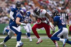 开云体育中国官网-浓眉擎天柱，奥运周期关键战之夜，一人主宰比赛走向