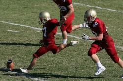 开云官方app入口-英超争冠之夜，英格拉姆惊艳四座，一个改写历史的夜晚