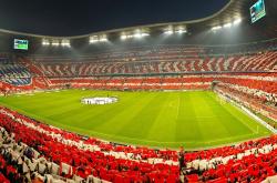 开云体育下载-三笘薰硬仗之王，佛罗伦萨完胜荷兰背后的战术启示