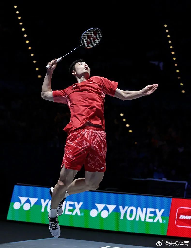 包含马来西亚队险胜德国队，石宇奇点燃赛场的词条