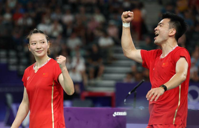 泰国队翻盘法国队，郑思维点燃赛场