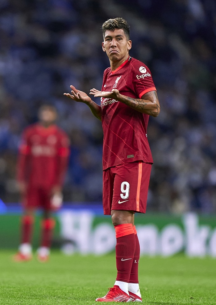 包含里尔被逼平，积分榜仍保持领先的词条