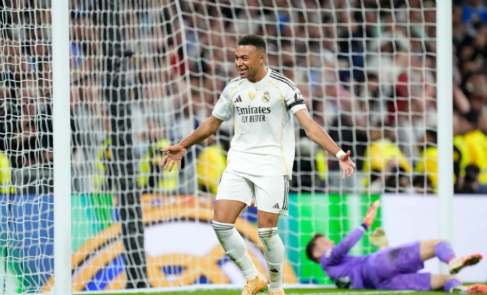 西甲豪强争霸，伯纳乌上演绝杀