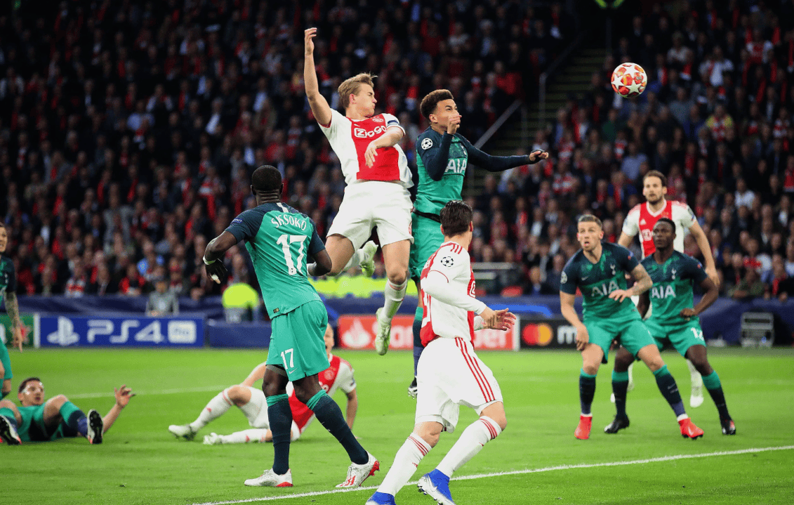 瓦伦西亚撕开比利亚雷亚尔防线，-胜出！的简单介绍