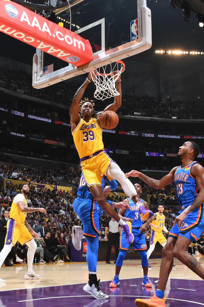 猛龙力克广州队，浓眉哥关键制胜