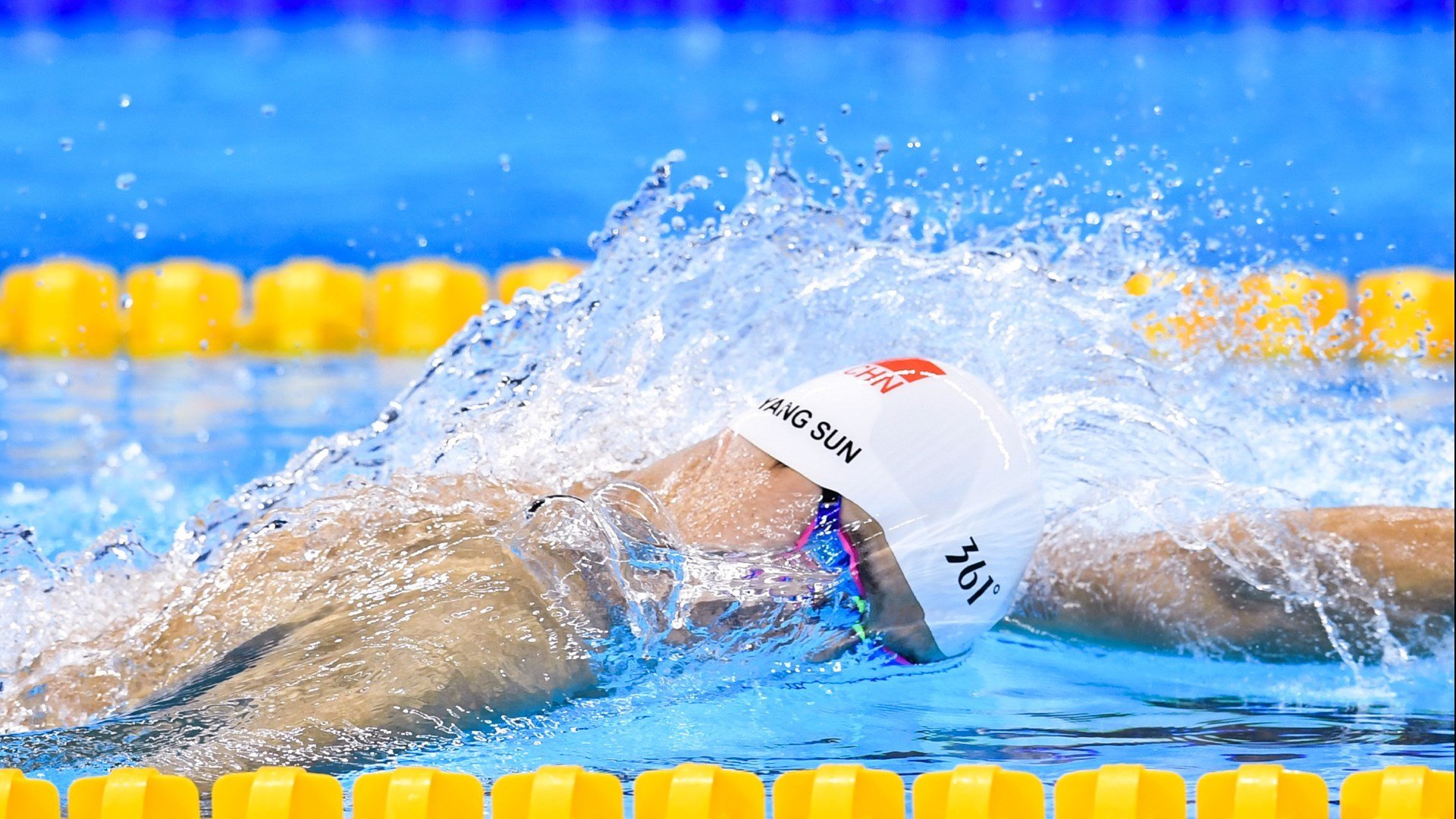 黄喜灿关键回合不手软，伊拉克粉碎德国神话—亚洲足球的战术觉醒