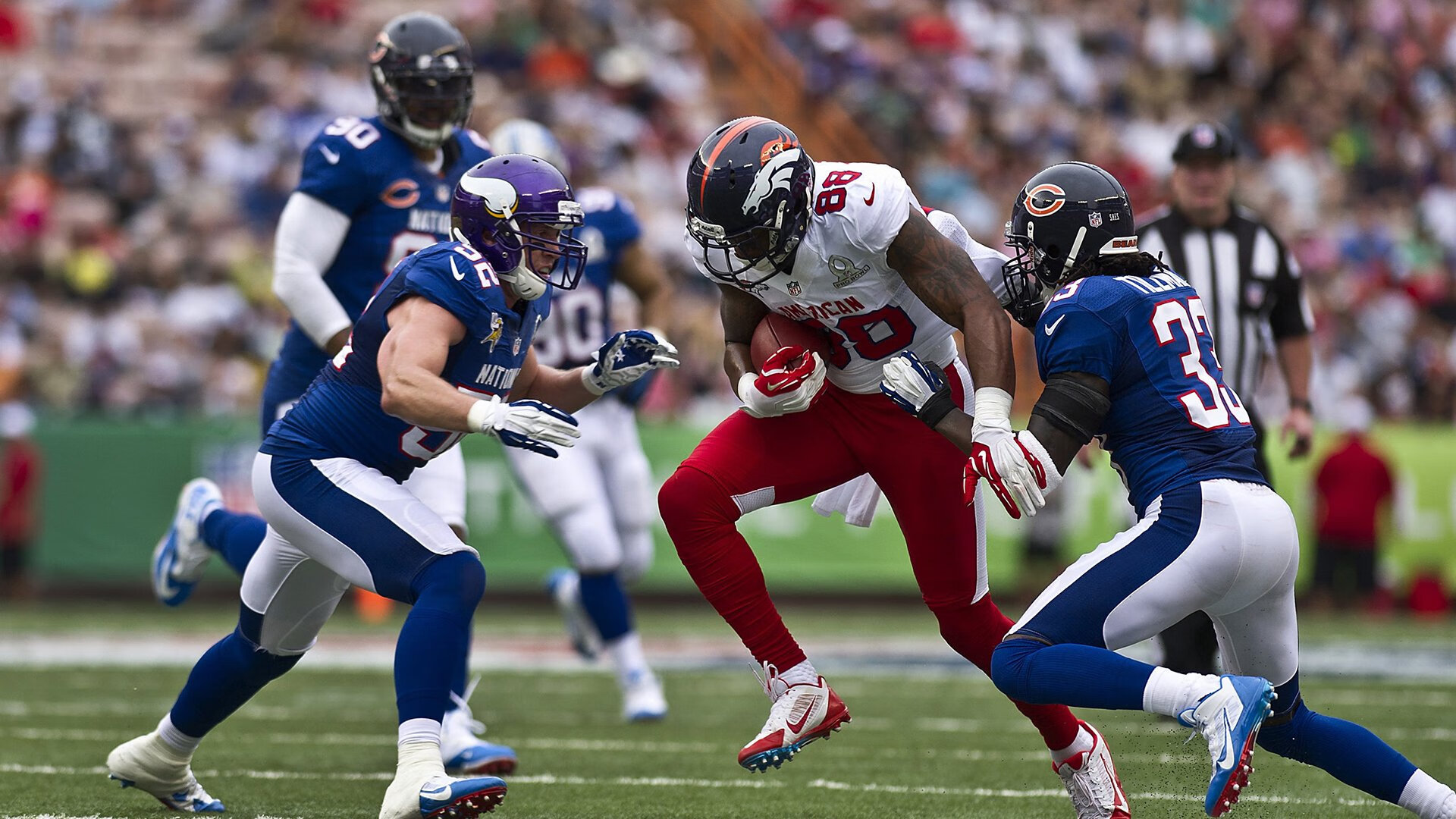 浓眉擎天柱，奥运周期关键战之夜，一人主宰比赛走向