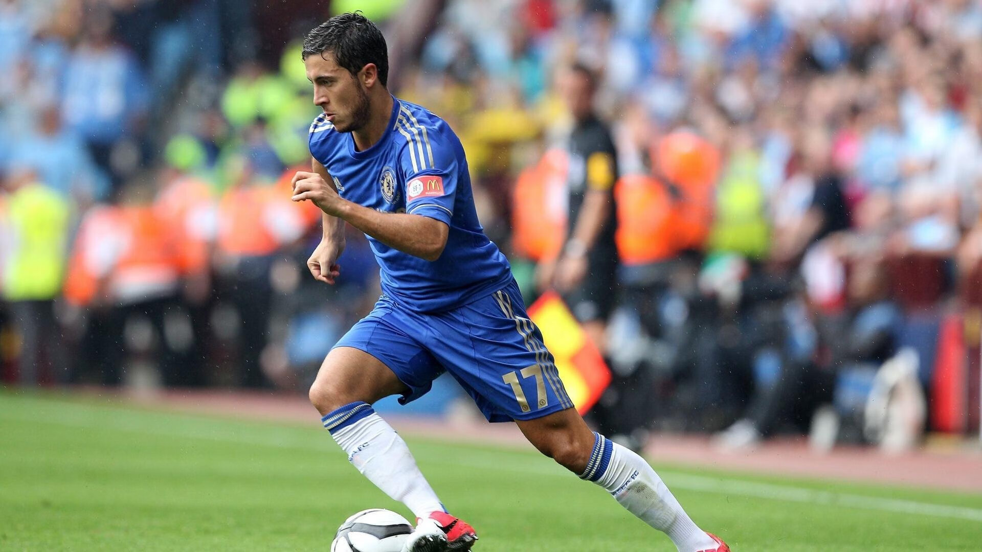 孤星突围,索伯逆袭法拉利,维斯塔潘一肩扛起红牛王朝