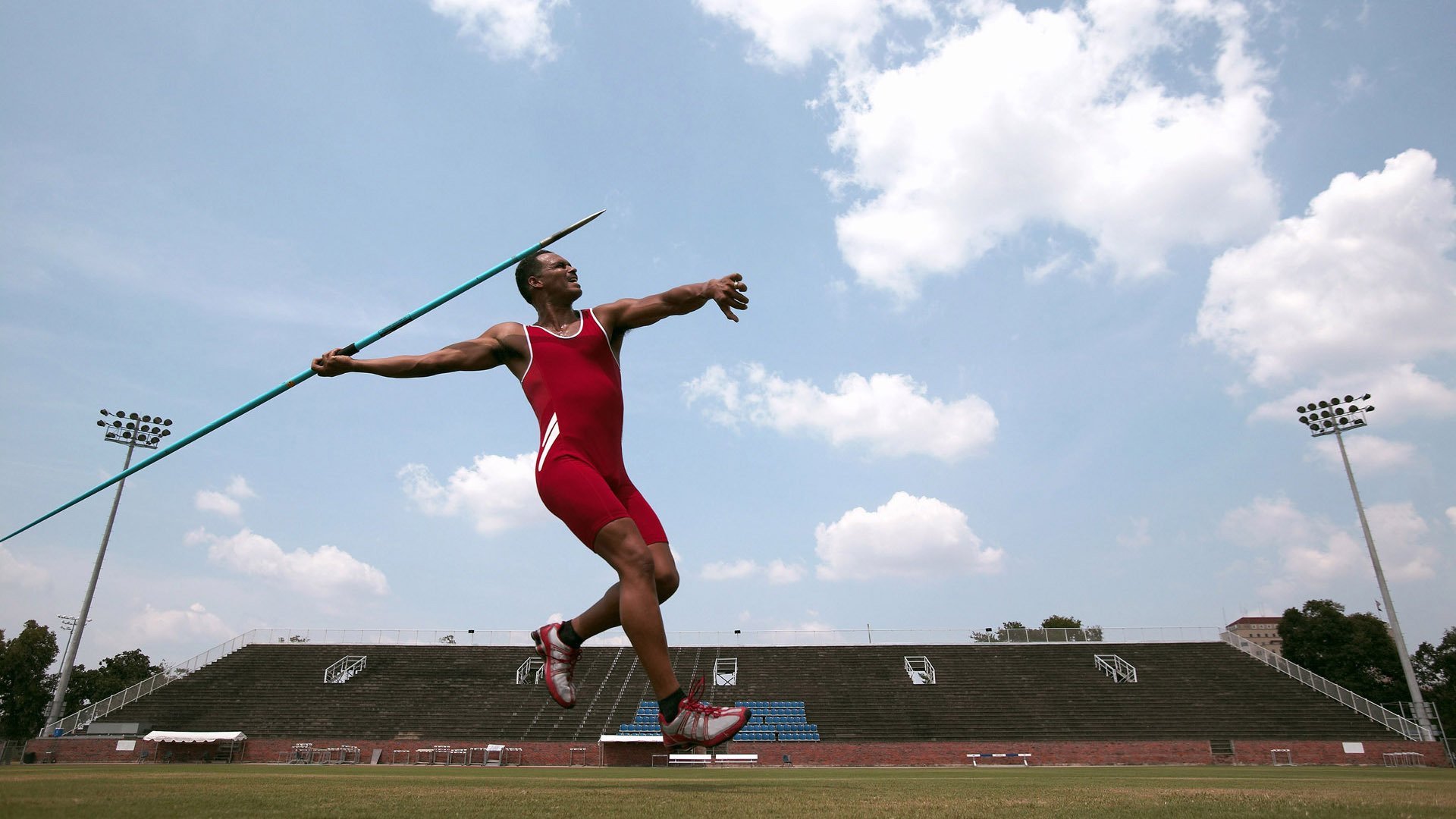 从深圳队到世界杯,节奏的艺术与接管时刻